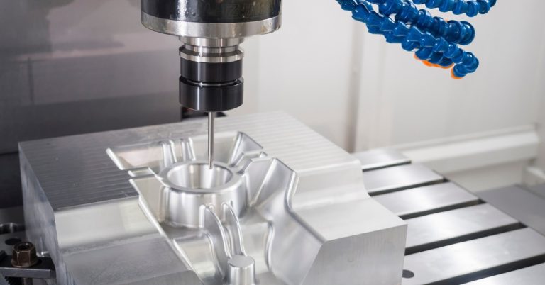 Moulding Machine: The Core Driver of Precision Plastic Manufacturing